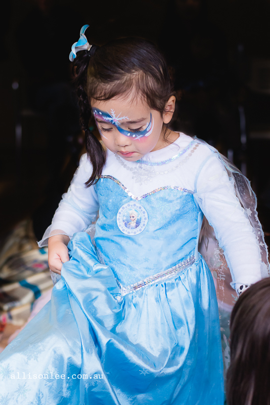 Four year old Elsa birthday party